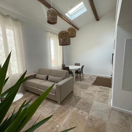 L Appartement Sete Magnifique Duplex Climatise Екстер'єр фото